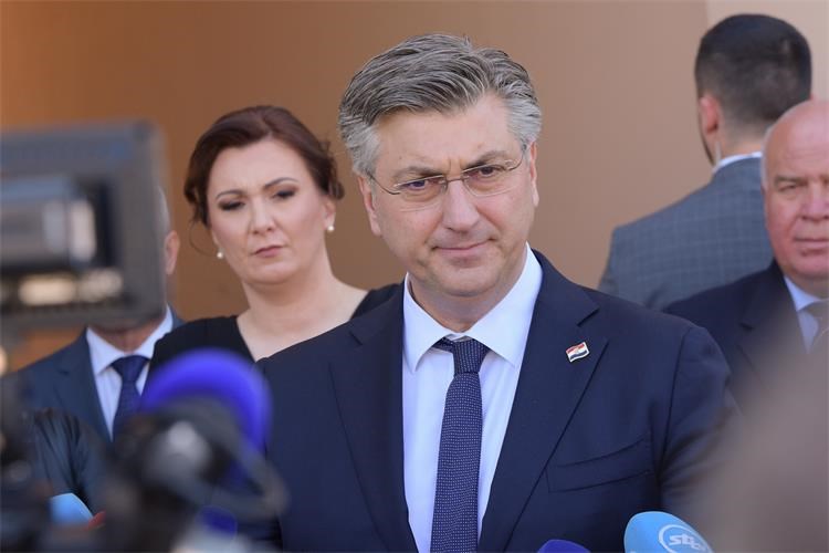 Plenković uvjeren u postizanje dogovora sa sindikatima: “Uvijek smo nalazili odlična rješenja”